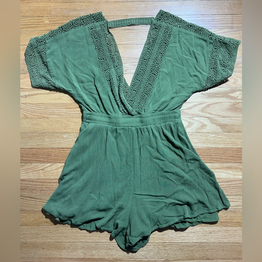 Forever 21. Olive Green romper. Size M.